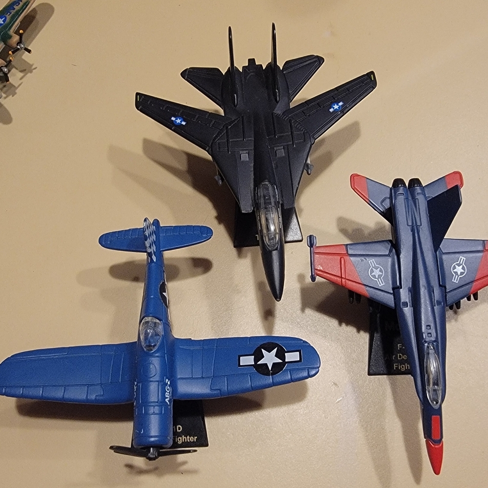 3 Die Cast Metal vintage Military collectible planes. Maisto